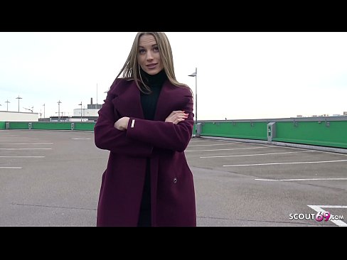 ❤️ ALMAN SKAUTU TOXUNAN STELE, PARKOT NAKİLİ VƏ PUL ÜÇÜN SEKSİ XƏYYADIR ❤ Gözəl porno bizdə